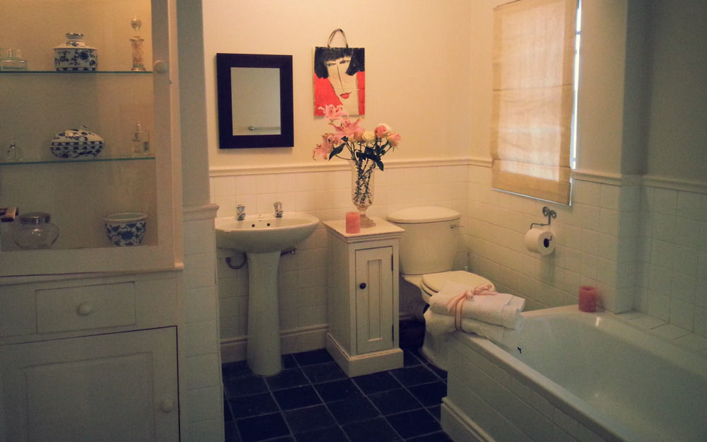 Gilmour Hill Bed and Breakfast Kaapstad Buitenkant foto