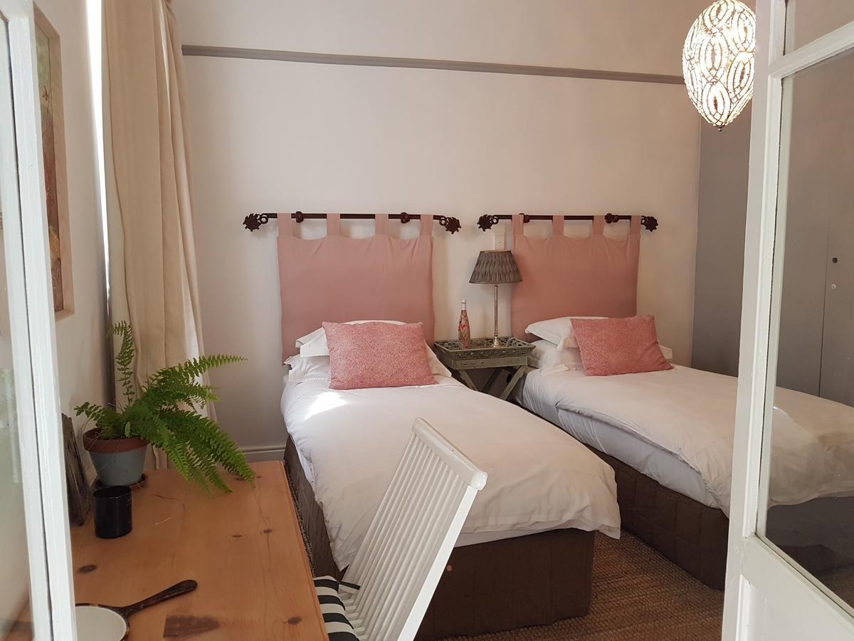 Gilmour Hill Bed and Breakfast Kaapstad Buitenkant foto