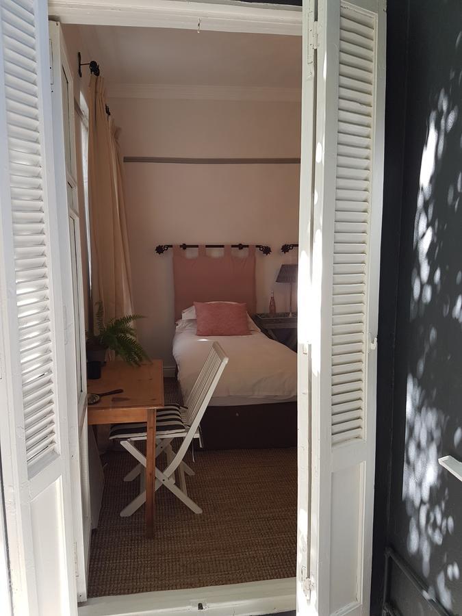 Gilmour Hill Bed and Breakfast Kaapstad Buitenkant foto