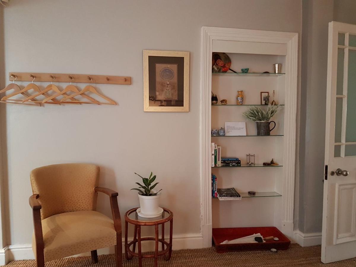 Gilmour Hill Bed and Breakfast Kaapstad Buitenkant foto