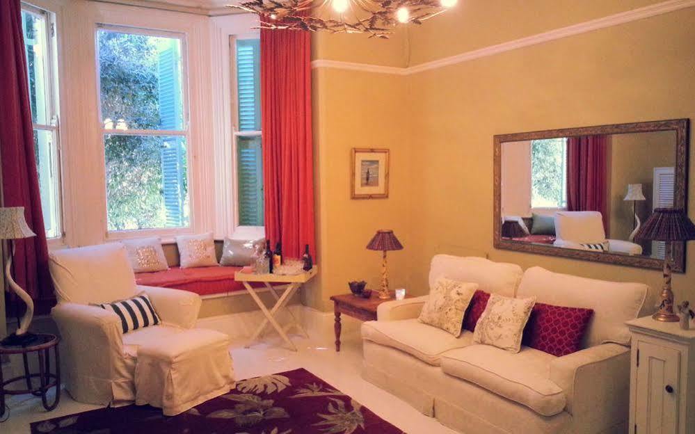 Gilmour Hill Bed and Breakfast Kaapstad Buitenkant foto